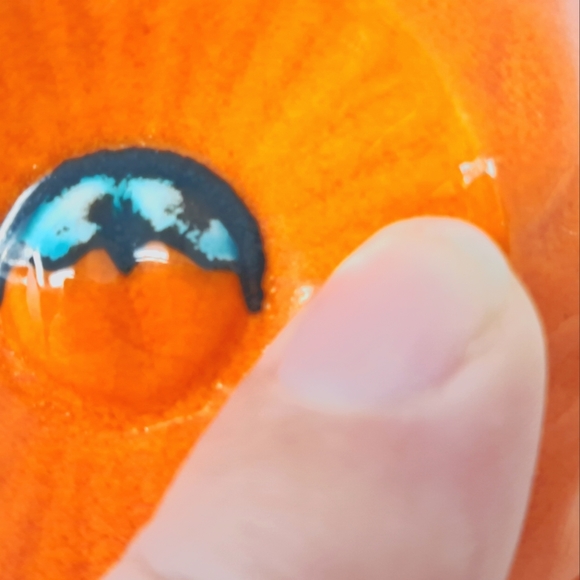 Ceramic Owl Shaped Coin Bank - Picture 9 of 9